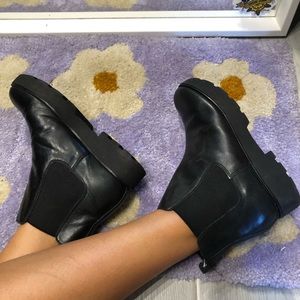 Steve Madden booties